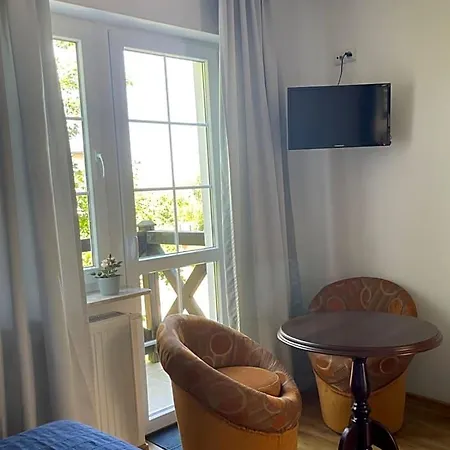 Bed & Breakfast Na Skarpie Debina (Ustka)